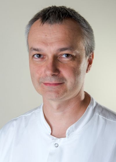 Piotr Pietrewicz, dyrektor diagnostyki laboratoryjnej oraz laboratorium IVF